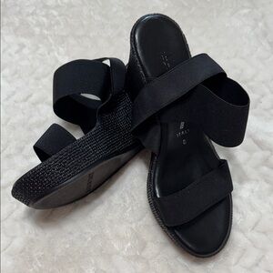 Italian Shoemakers Black Wedge Sandals